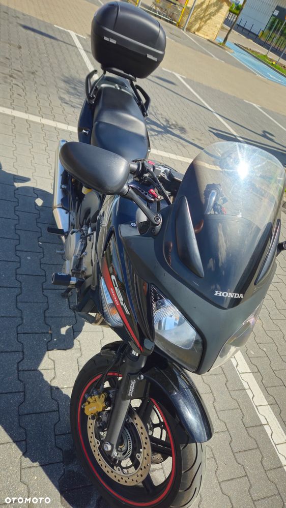 Honda CBF - 11