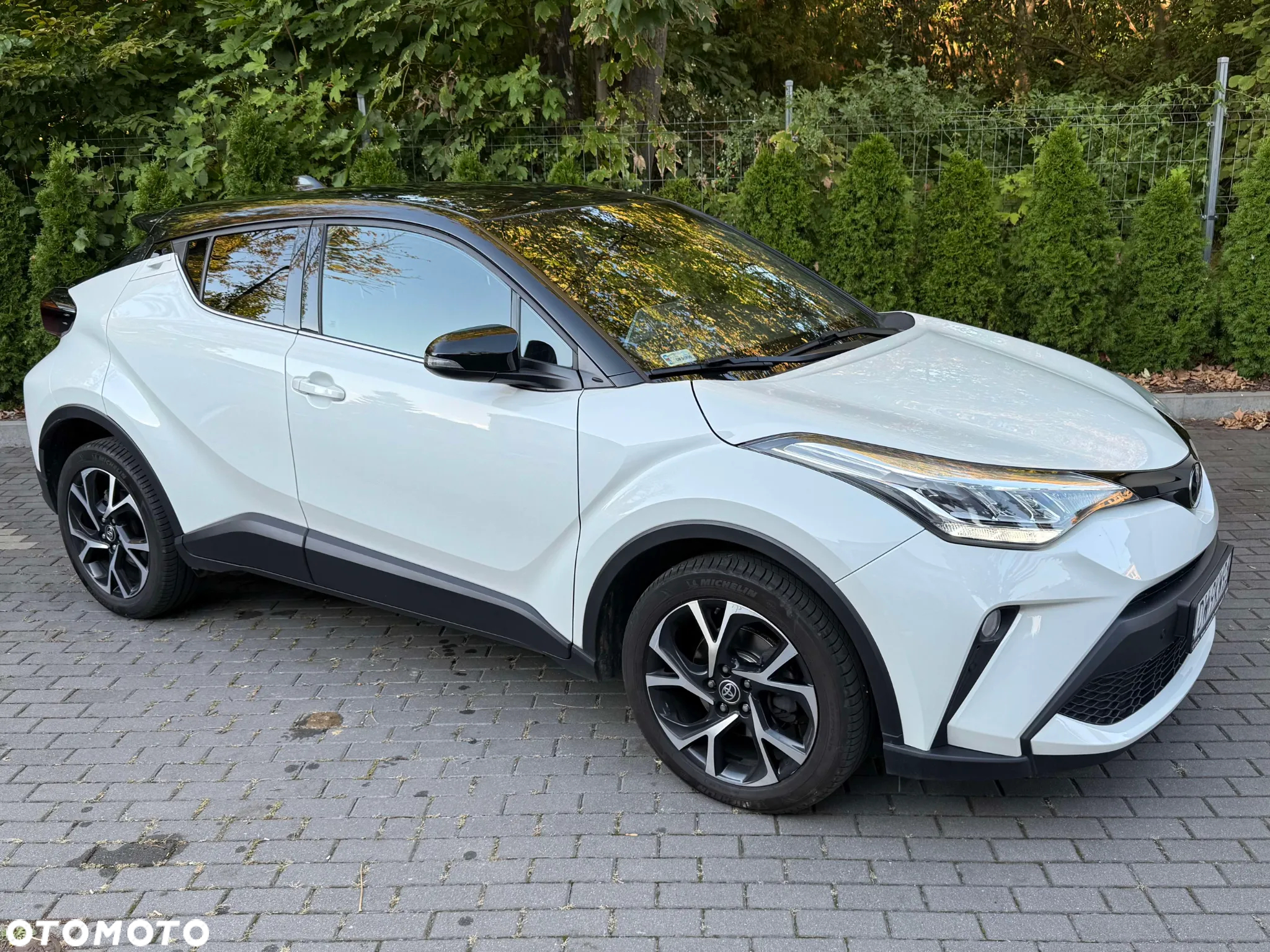 Toyota C-HR 1.2 T Style - 4