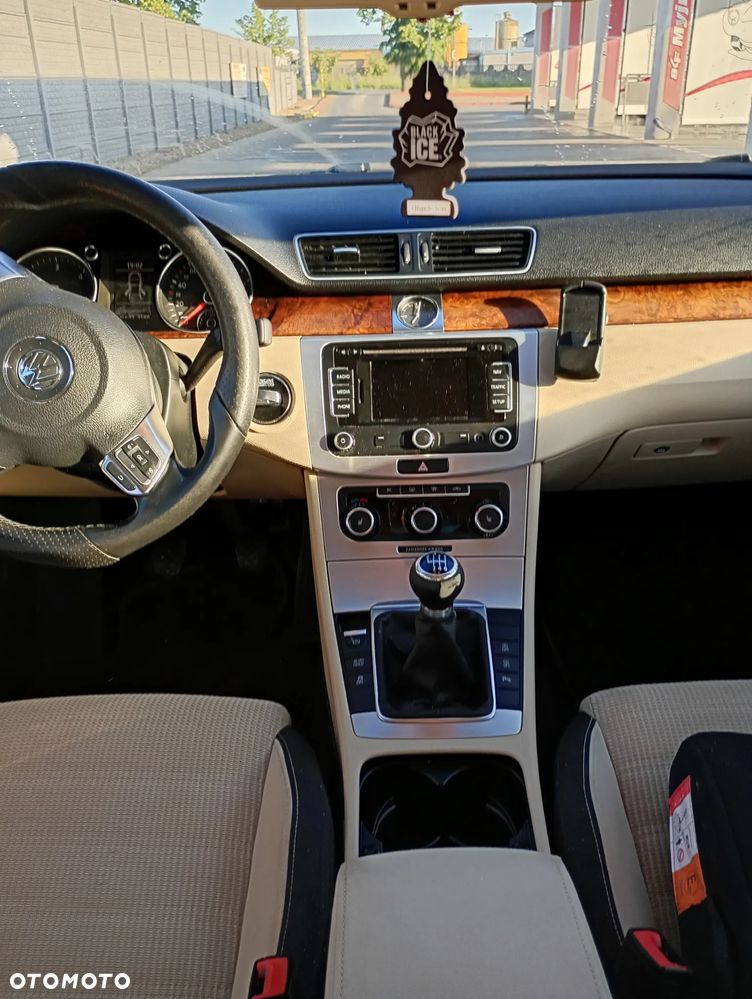 Volkswagen Passat CC 2.0 TDI DPF BMT - 13