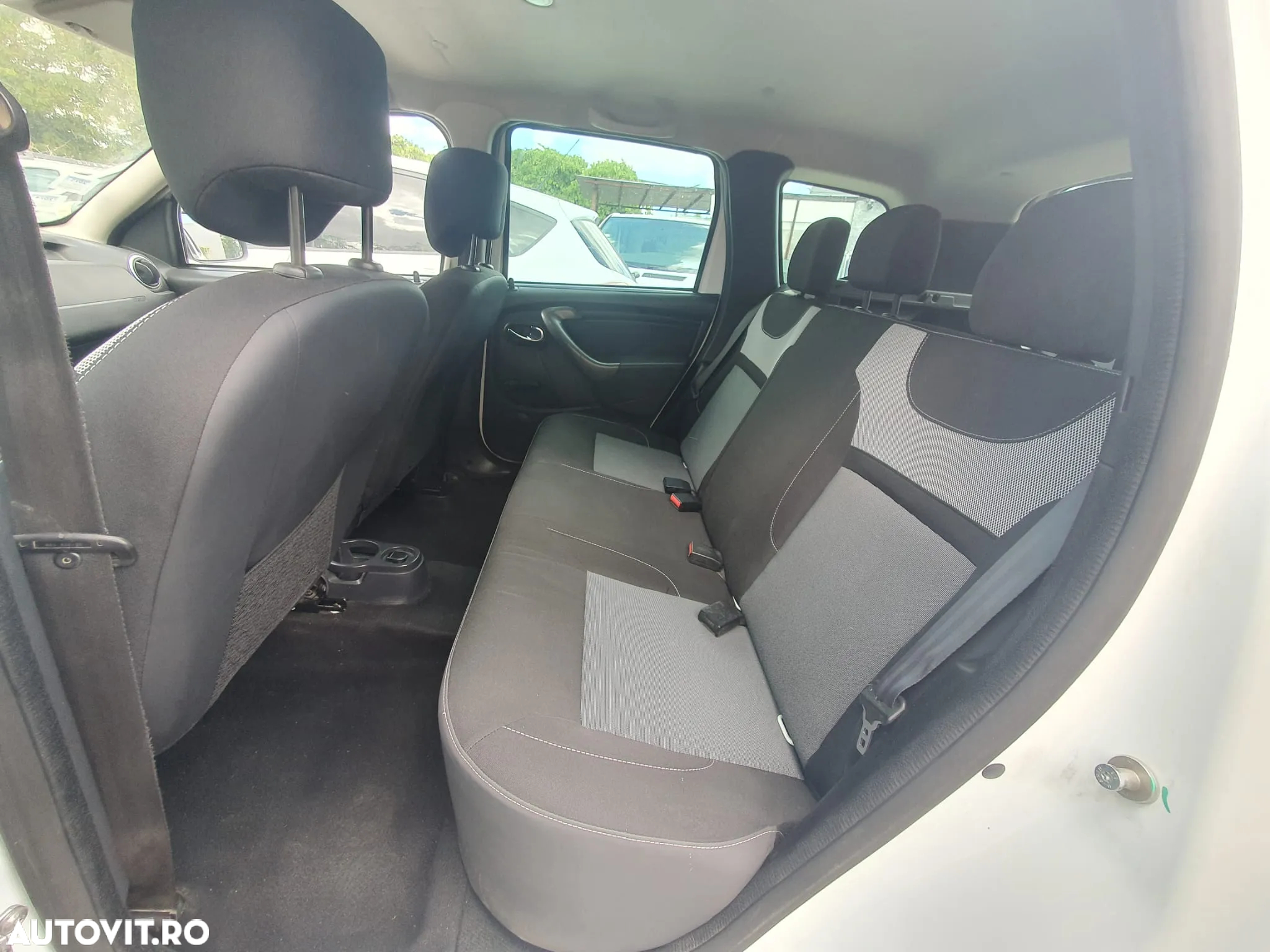 Dacia Duster 1.2 TCe 4WD Prestige jante 16" - 8