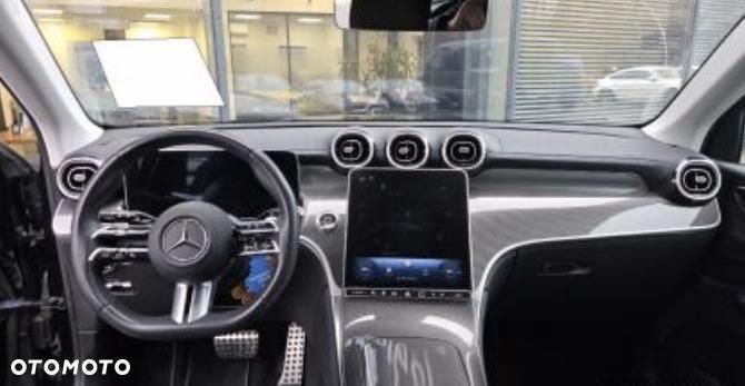 Mercedes-Benz GLC 300 e PHEV 4-Matic AMG Line - 6