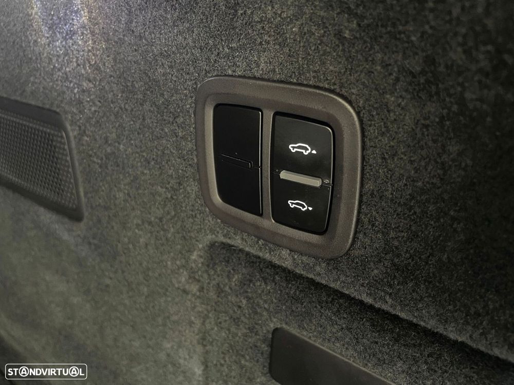 Porsche Cayenne Coupé E-Hybrid - 60