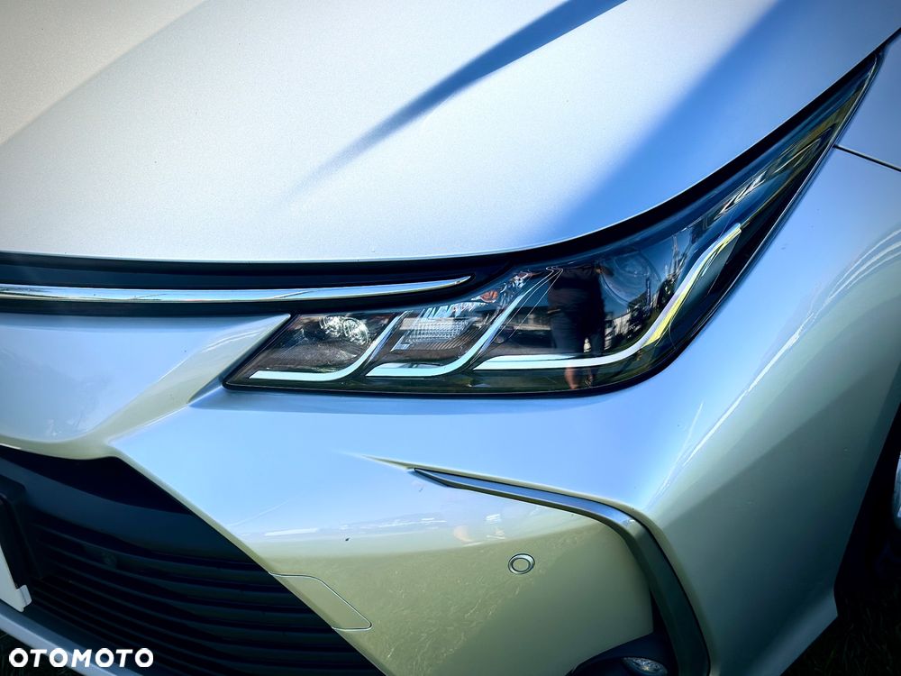 Toyota Corolla 1.8 Hybrid Comfort - 14