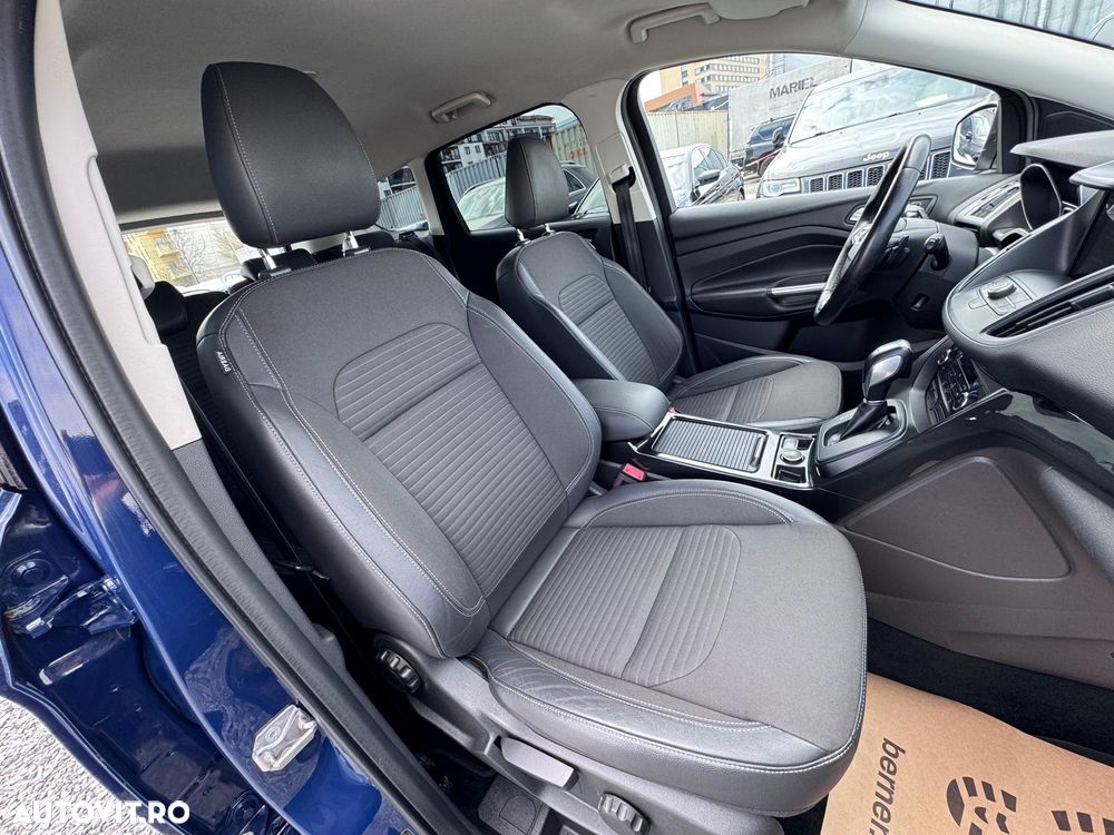 Ford Kuga 1.5 EcoBoost 4x4 Aut. Trend - 13