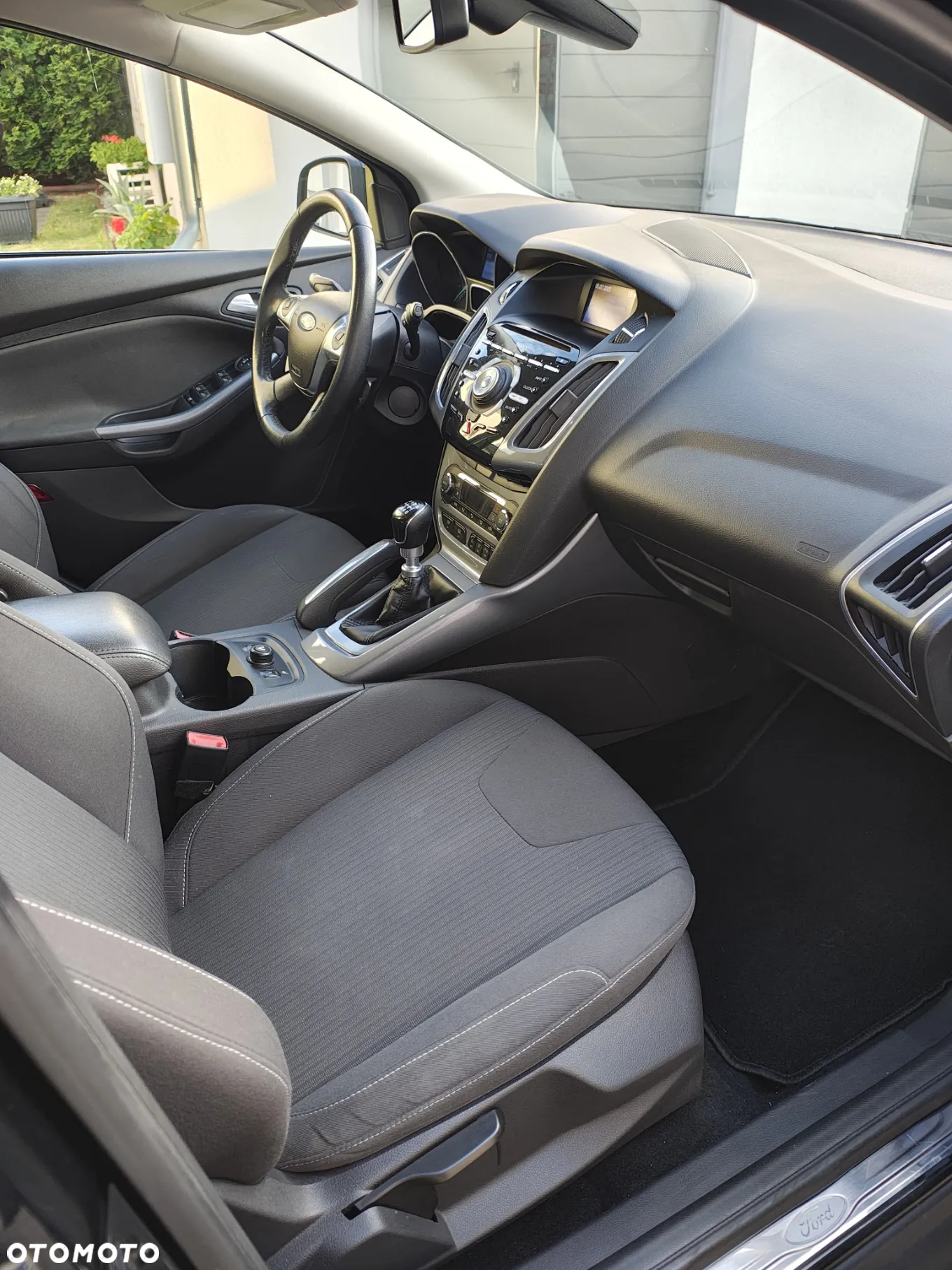 Ford Focus 1.6 EcoBoost Titanium - 12