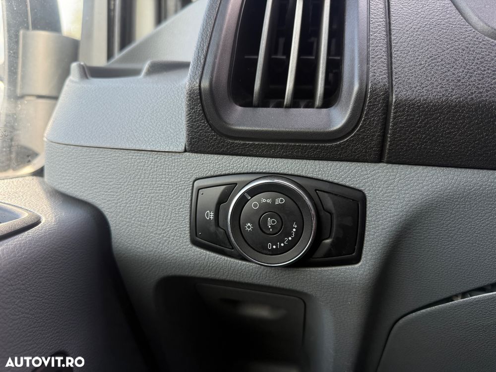Ford Transit Jumbo Thermo King Autoutilitarã - 21