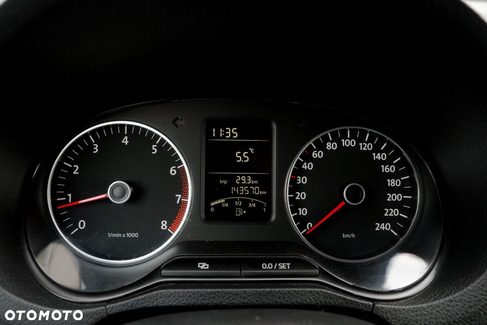 Volkswagen Polo 1.4 16V Highline - 20