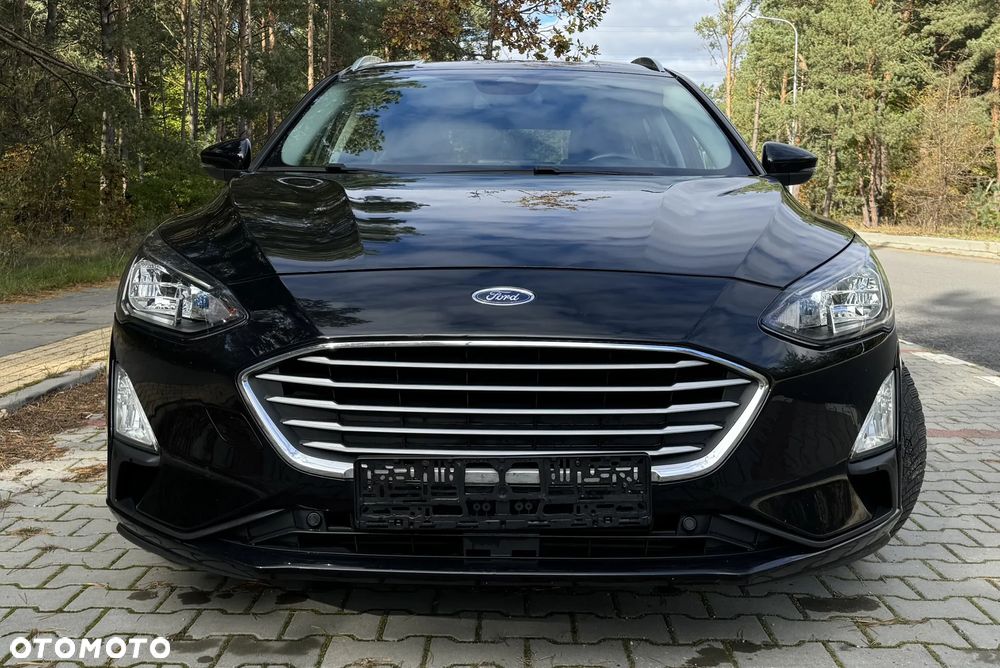 Ford Focus 1.0 EcoBoost Hybrid TITANIUM - 6