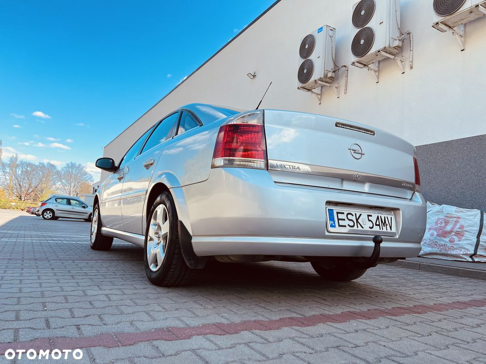 Opel Vectra 2.2 Comfort - 2