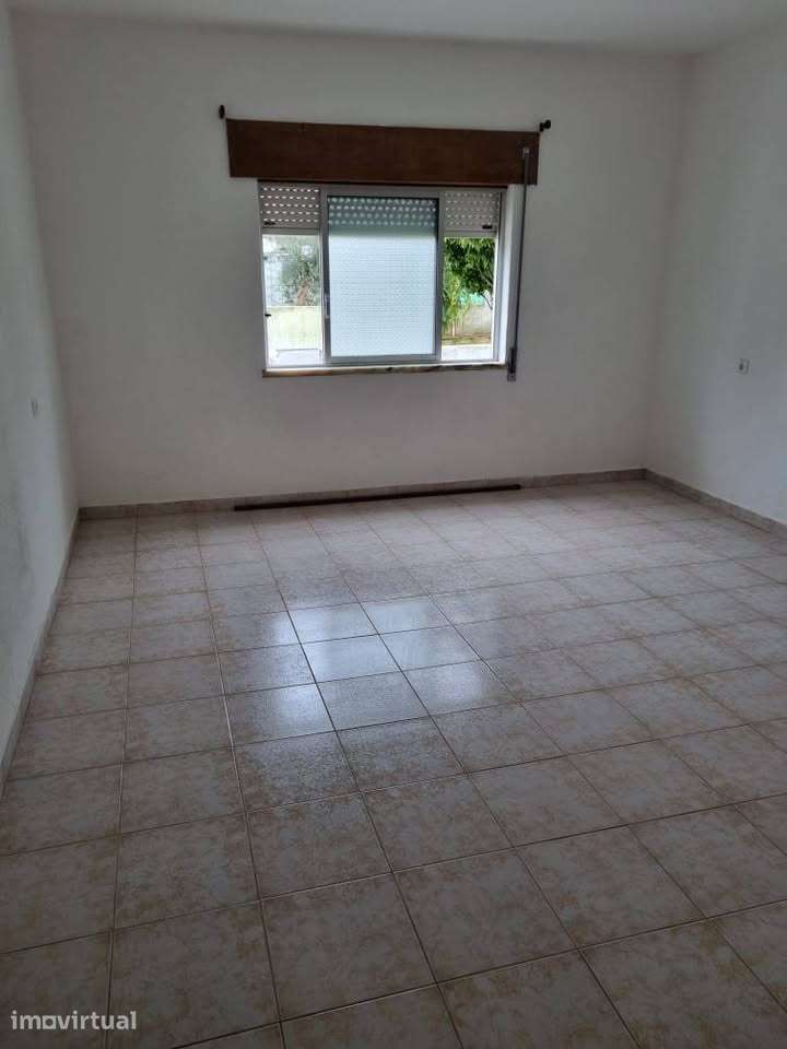 Moradia  t2 Quinta dpo Conde Arrendamento - Grande imagem: 2/5