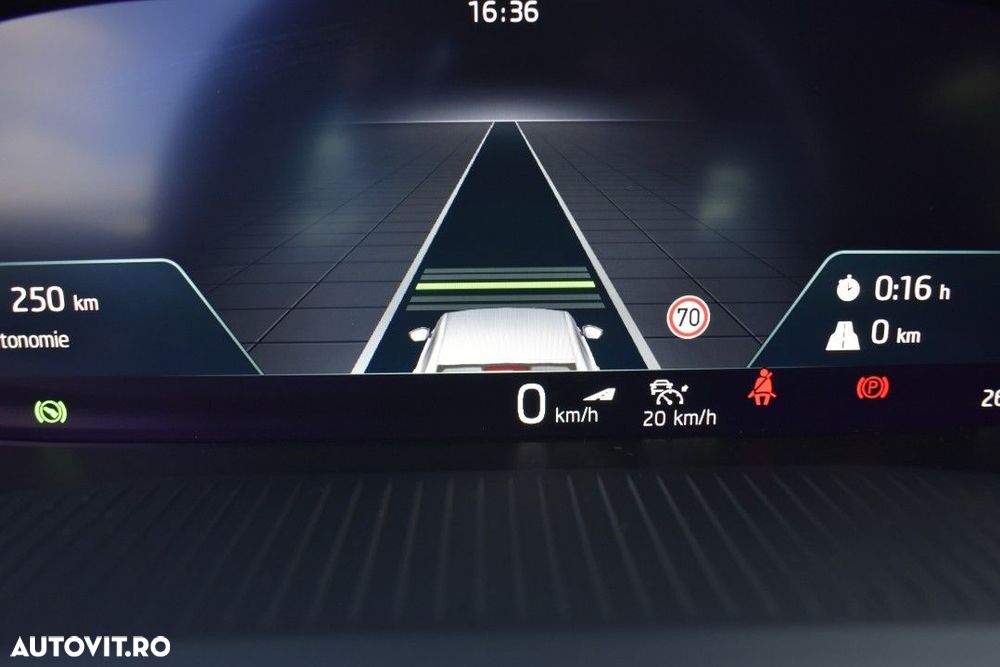 Skoda Octavia 2.0 TDI DSG Style - 30