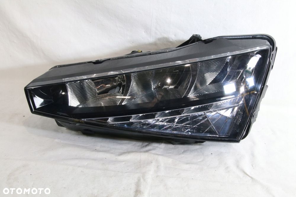 reflektor lampa led + h7 bez soczewki europa oryginał skoda scala 65 657 - 1
