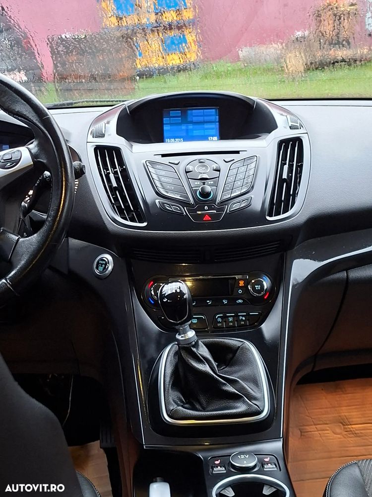Ford Kuga - 6