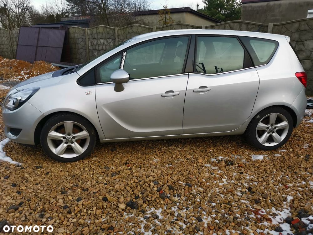 Części Opel Meriva B Z176 1.3 CDTI A13DTc - 1