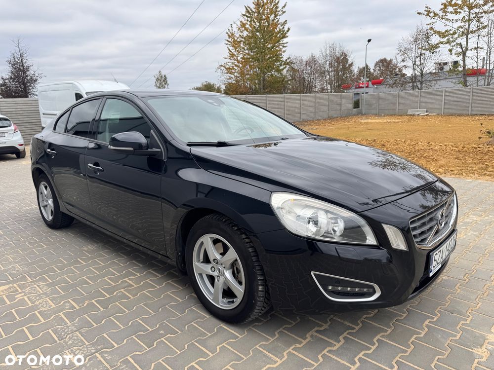 Volvo S60 D2 Momentum - 7