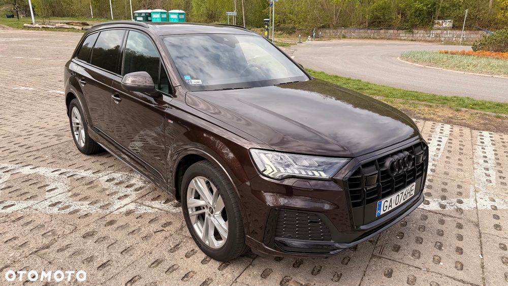 Audi Q7 - 12