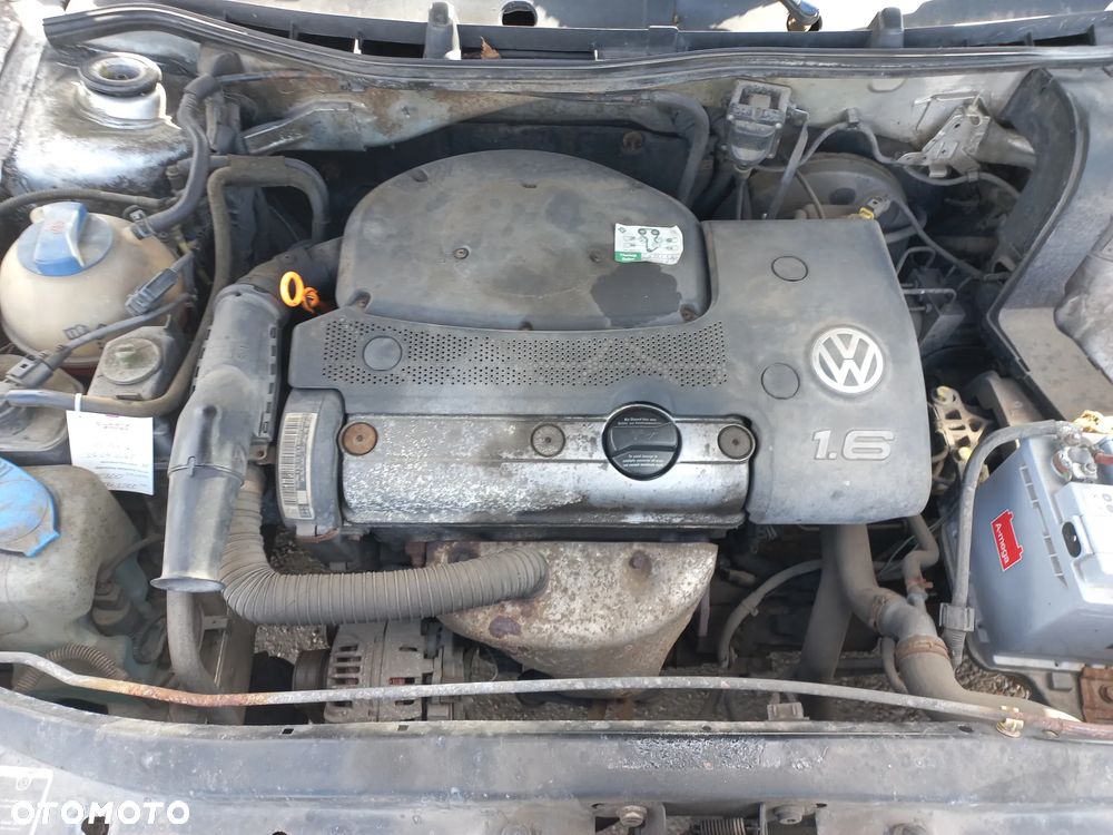 Skoda Octavia I 1.6 benzyna AEE silnik kompletny - 1