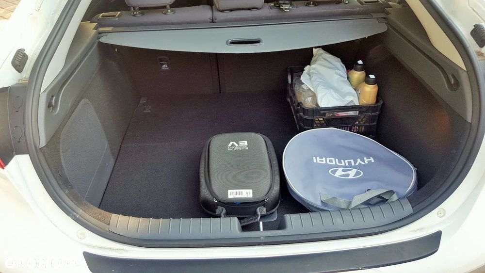 Hyundai IONIQ Electric Premium - 18