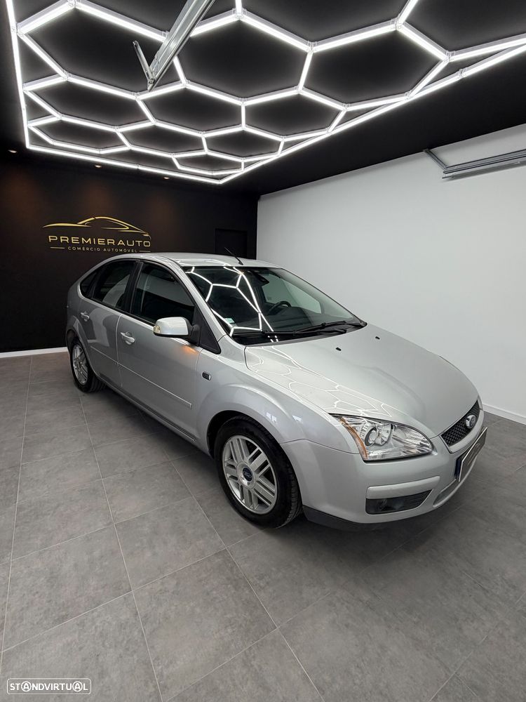 Ford Focus 1.6 TDCi Ghia CVT - 2
