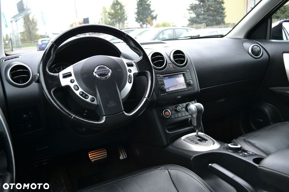 Nissan Qashqai 2.0 4 x 4 CVT 360 - 8