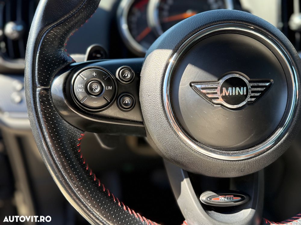 Mini Countryman Cooper SD ALL4 AT - 6