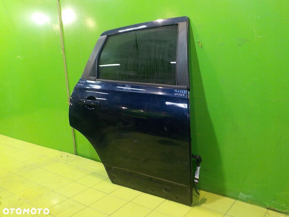NISSAN QASHQAI J10 +2 LIFT I 1.6 B 11r 5D drzwi prawe tyl - 2