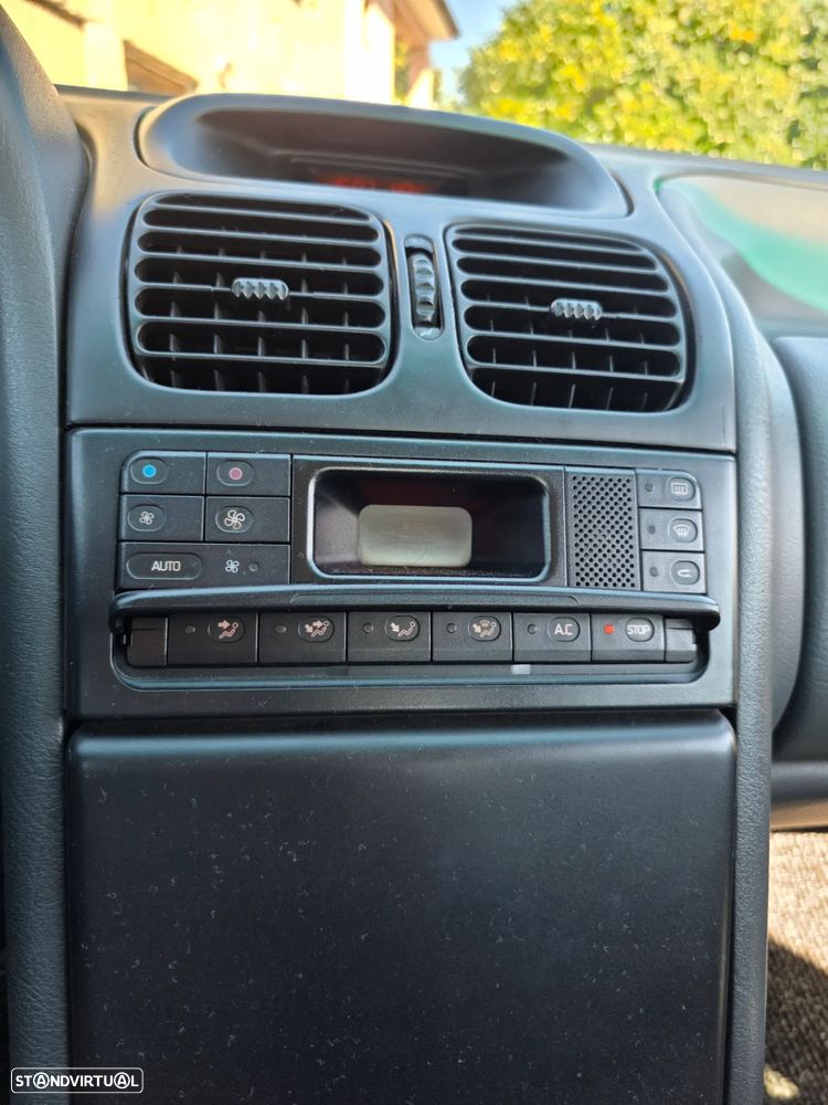 Mercedes-Benz E 220 - 18