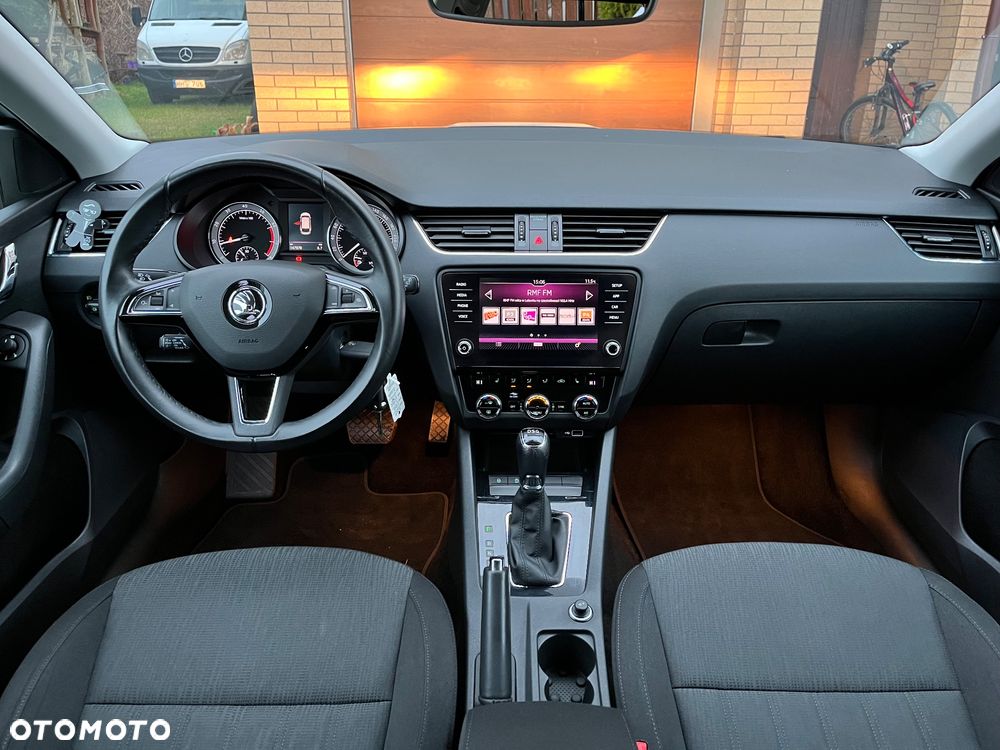 Skoda Octavia 2.0 TSI DSG Style - 14