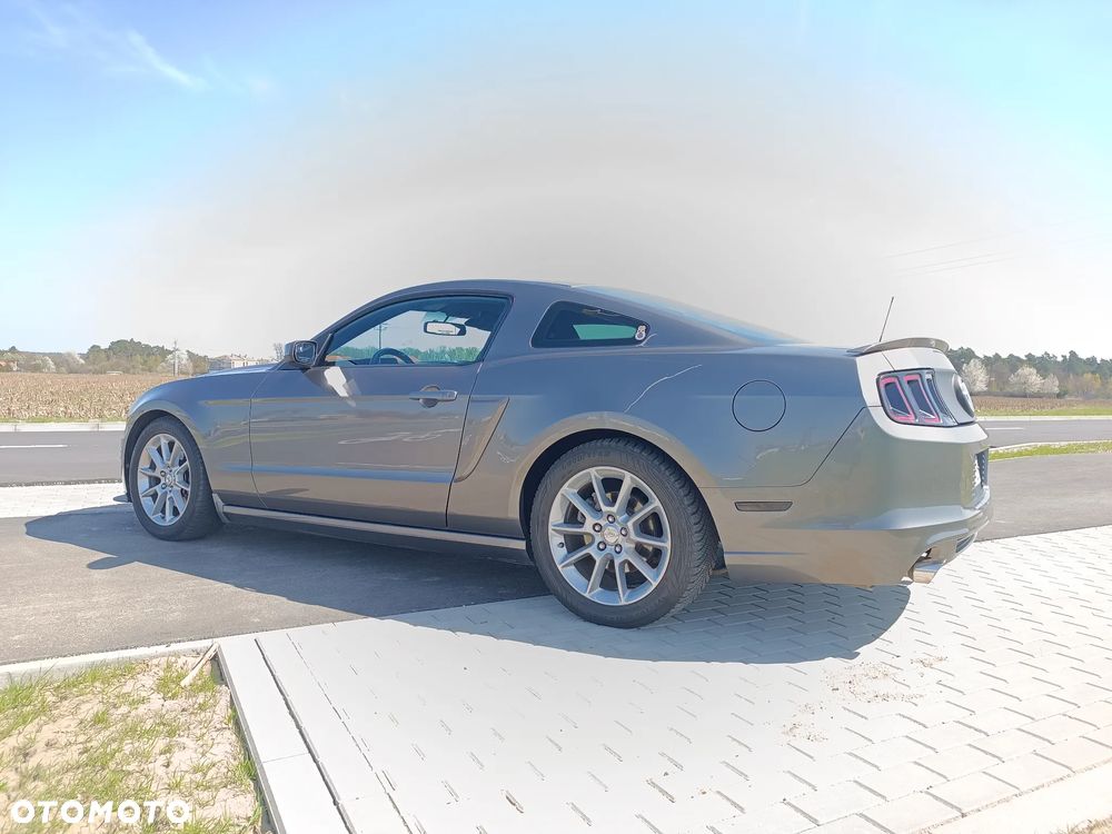 Ford Mustang 3.7 V6 - 6