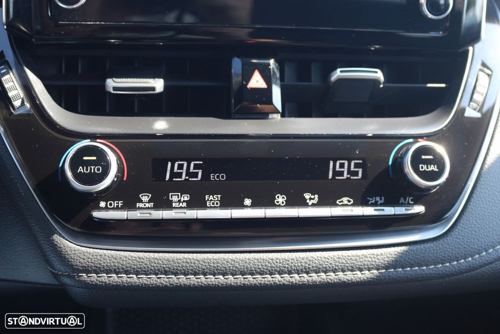 Toyota Corolla Touring Sports 1.8 Hybrid Comfort - 33