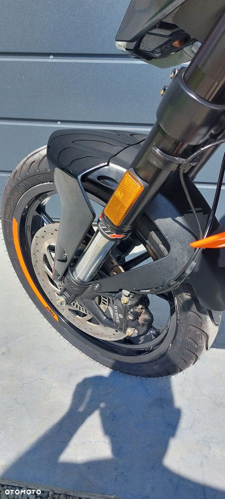 KTM Duke 125 - 13
