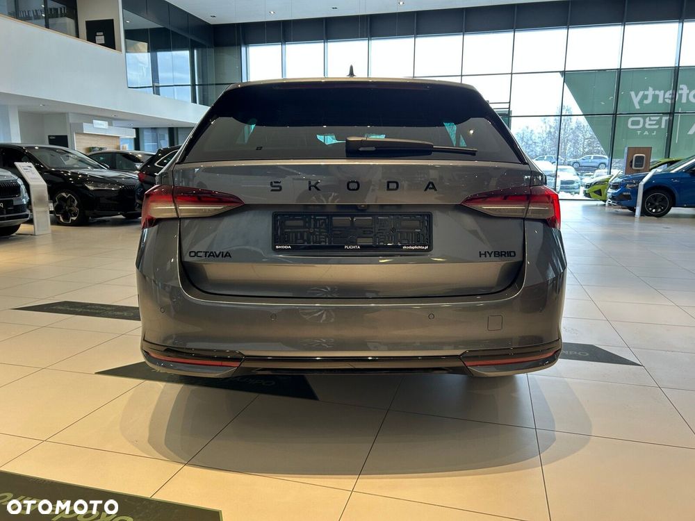Skoda Octavia - 5