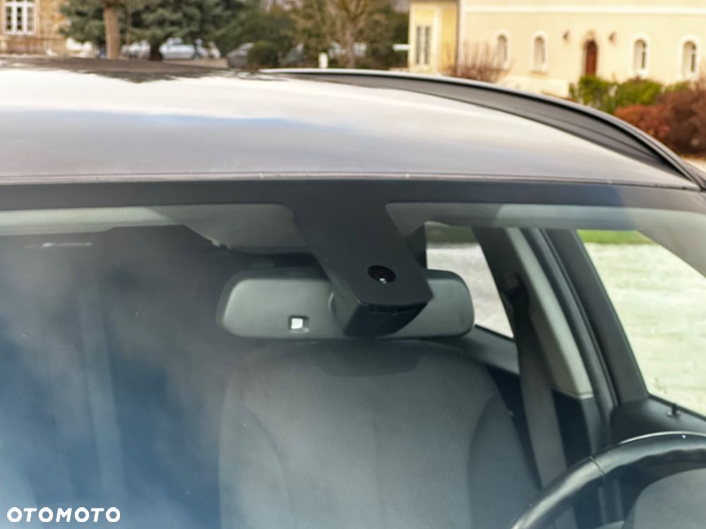 BMW Seria 3 320d - 27