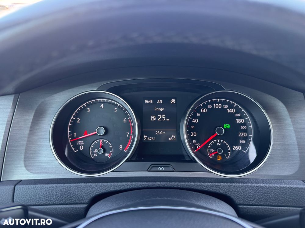 Volkswagen Golf 1.4 TSI BlueMotion Technology DSG Lounge - 12