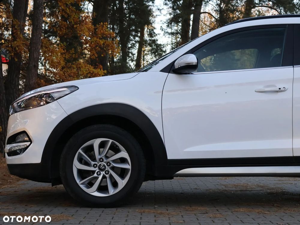 Hyundai Tucson 1.7 CRDI BlueDrive Comfort 2WD - 14