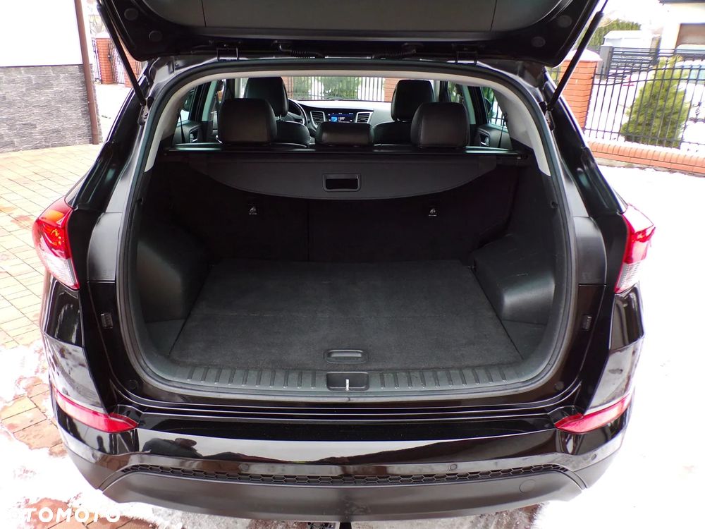 Hyundai Tucson 1.7 CRDI BlueDrive Comfort 2WD - 30