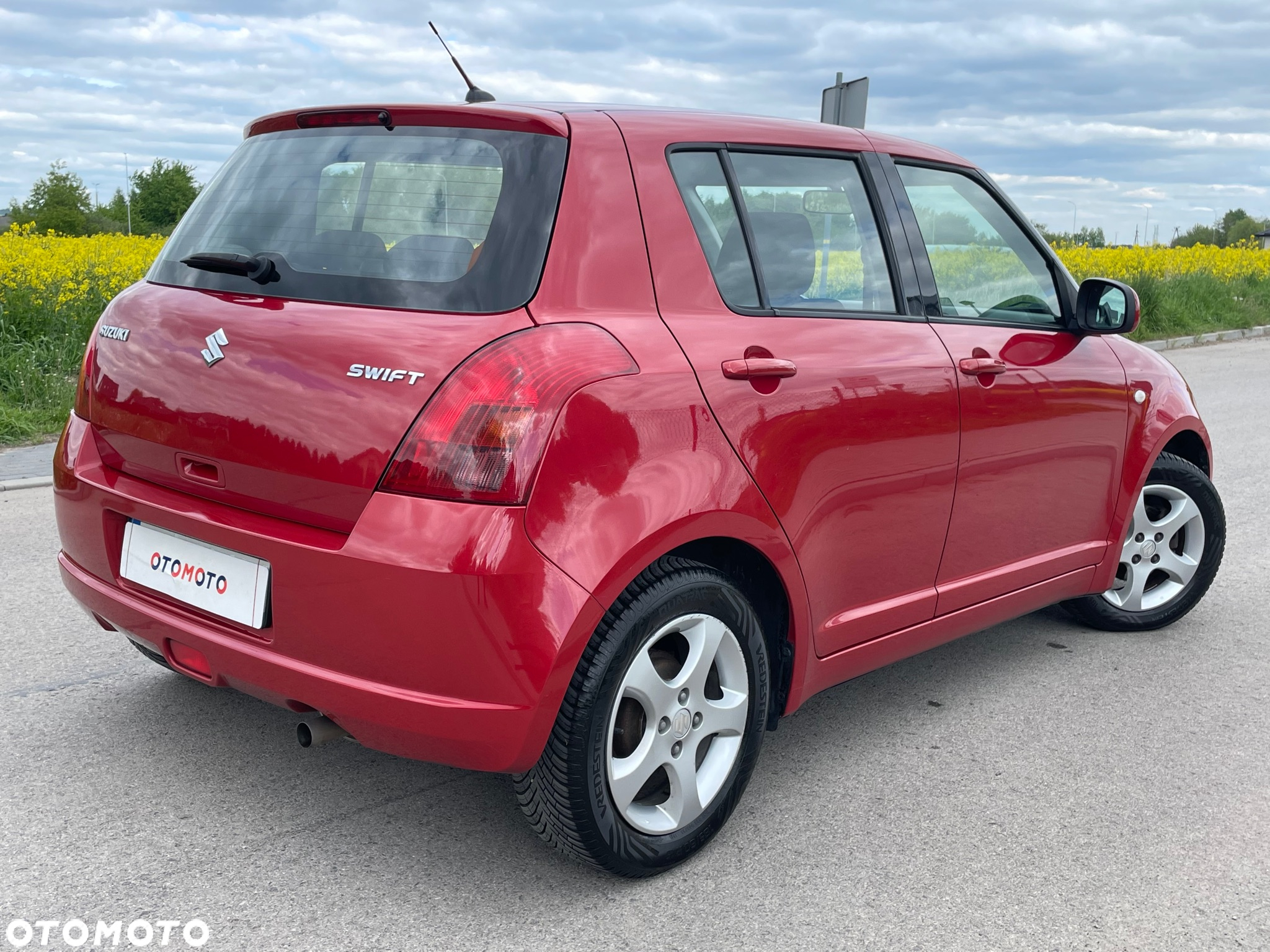 Suzuki Swift 1.3 Comfort - 2
