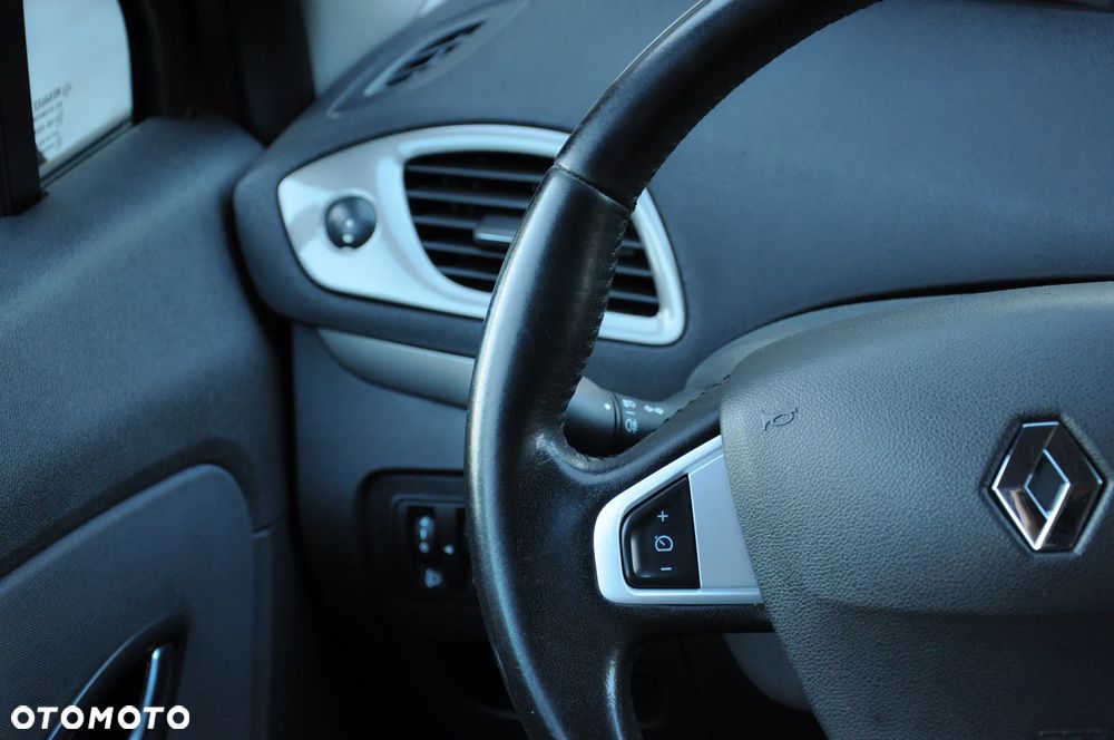 Renault Scenic dCi 110 EDC Xmod Bose Edition - 16