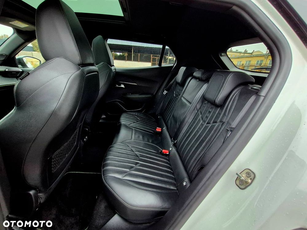 Peugeot 2008 1.5 BlueHDi GT S&S EAT8 - 16