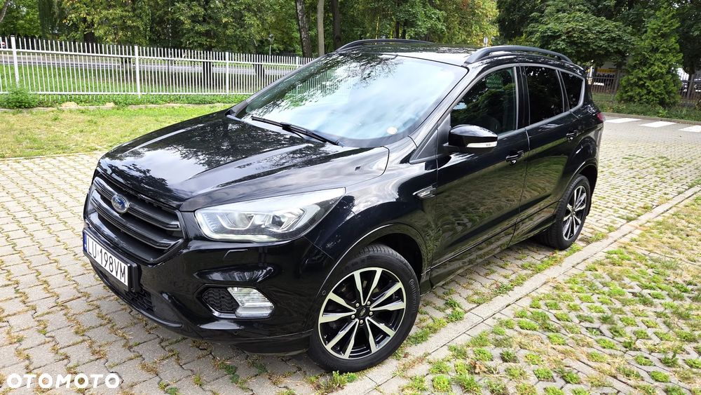 Ford Kuga 1.5 EcoBoost 2x4 ST-Line