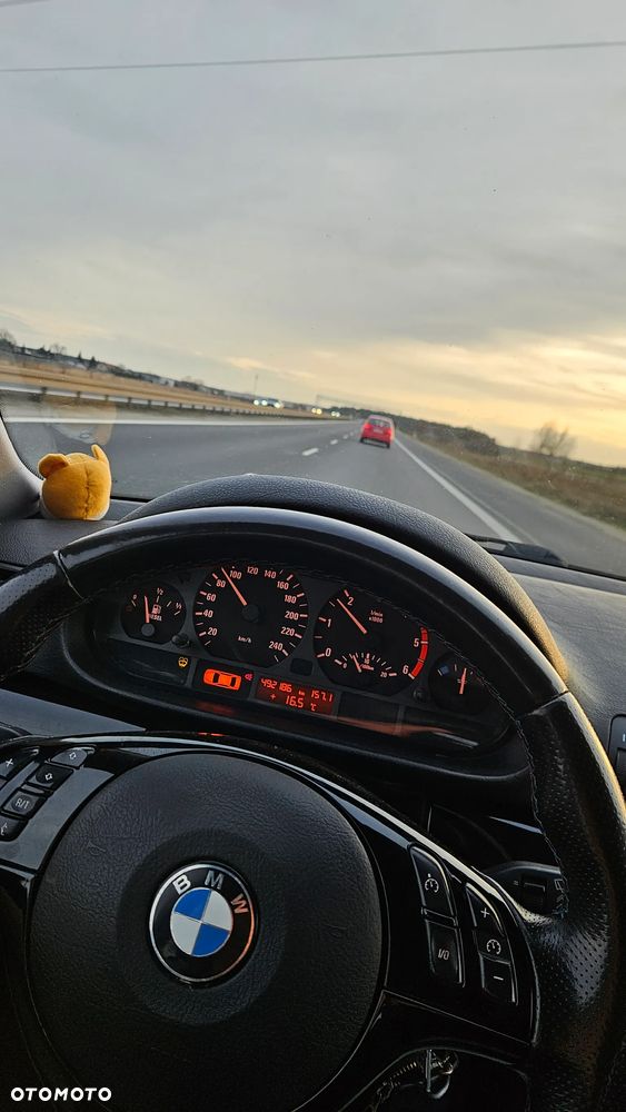 BMW Seria 3 330d - 9