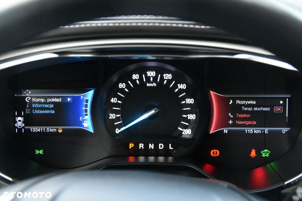 Ford Mondeo 2.0 Ti-VCT VIGNALE - 39