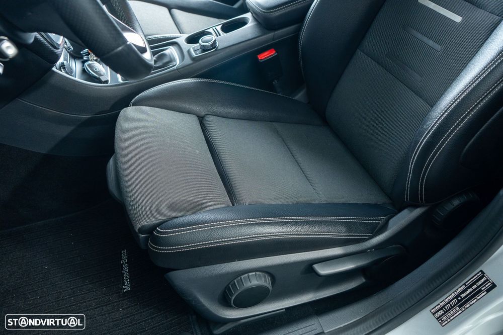 Mercedes-Benz A 180 d AMG Line - 8