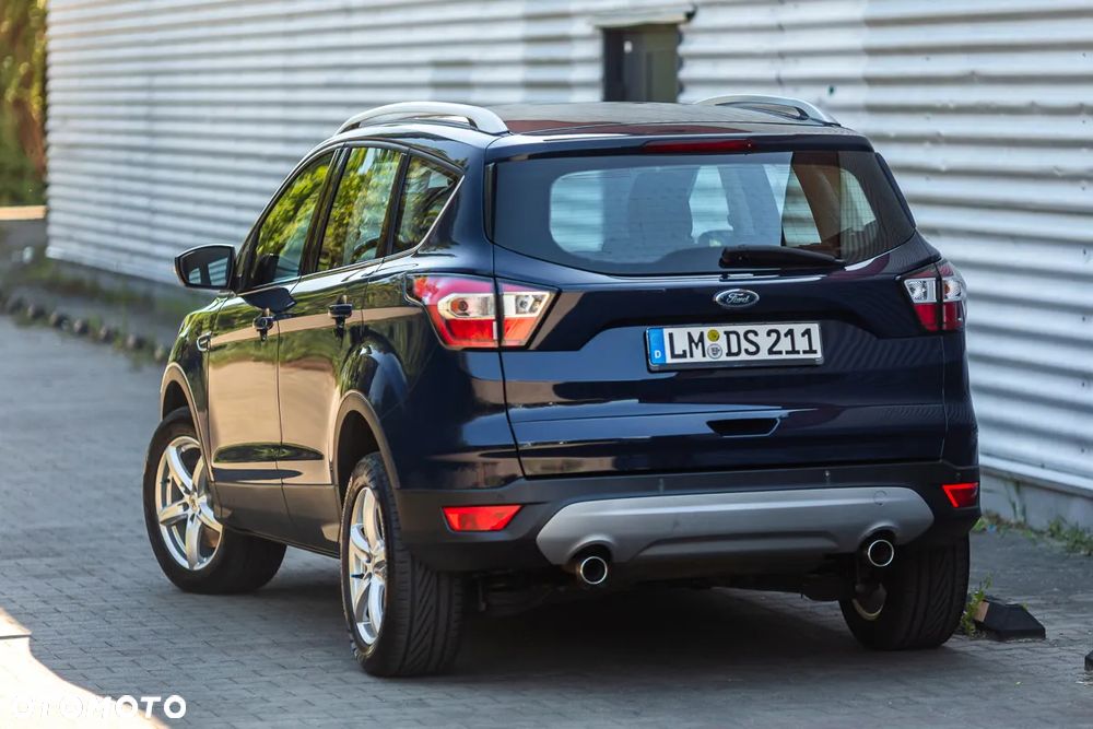 Ford Kuga 2.0 TDCi 4WD Trend - 3
