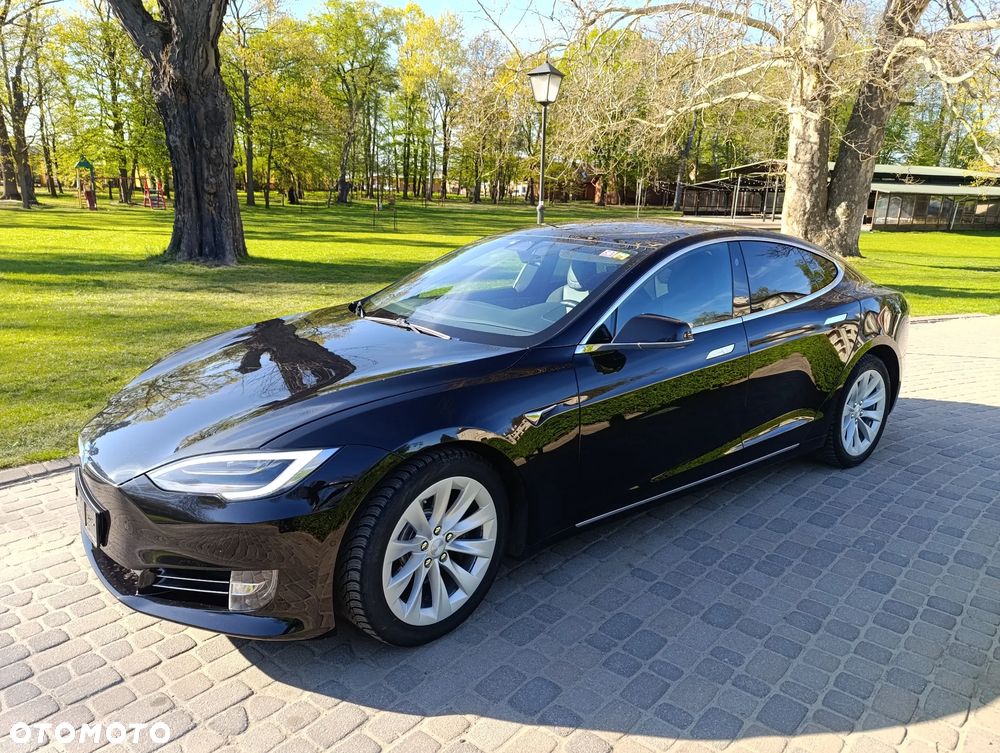 Tesla Model S Long Range Plus - 29