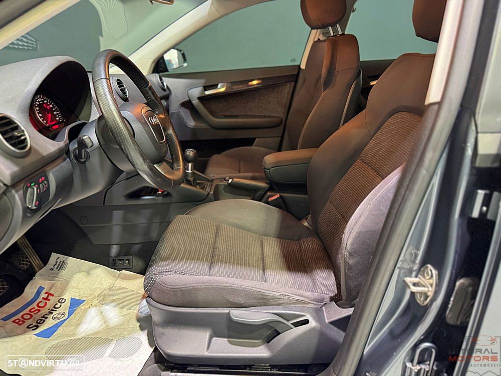 Audi A3 Sportback 1.9 TDi S-line - 14