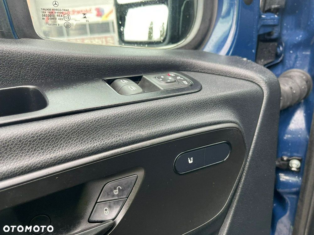 Mercedes-Benz Sprinter - 16