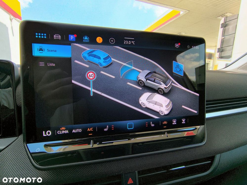 Volkswagen T-Roc 1.5 eTSI Life DSG - 13