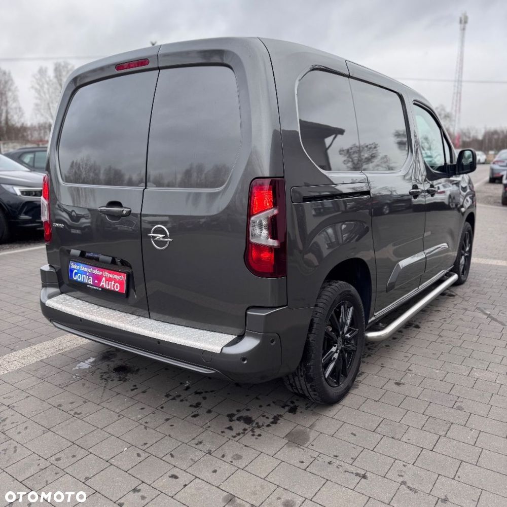 Opel Combo - 8