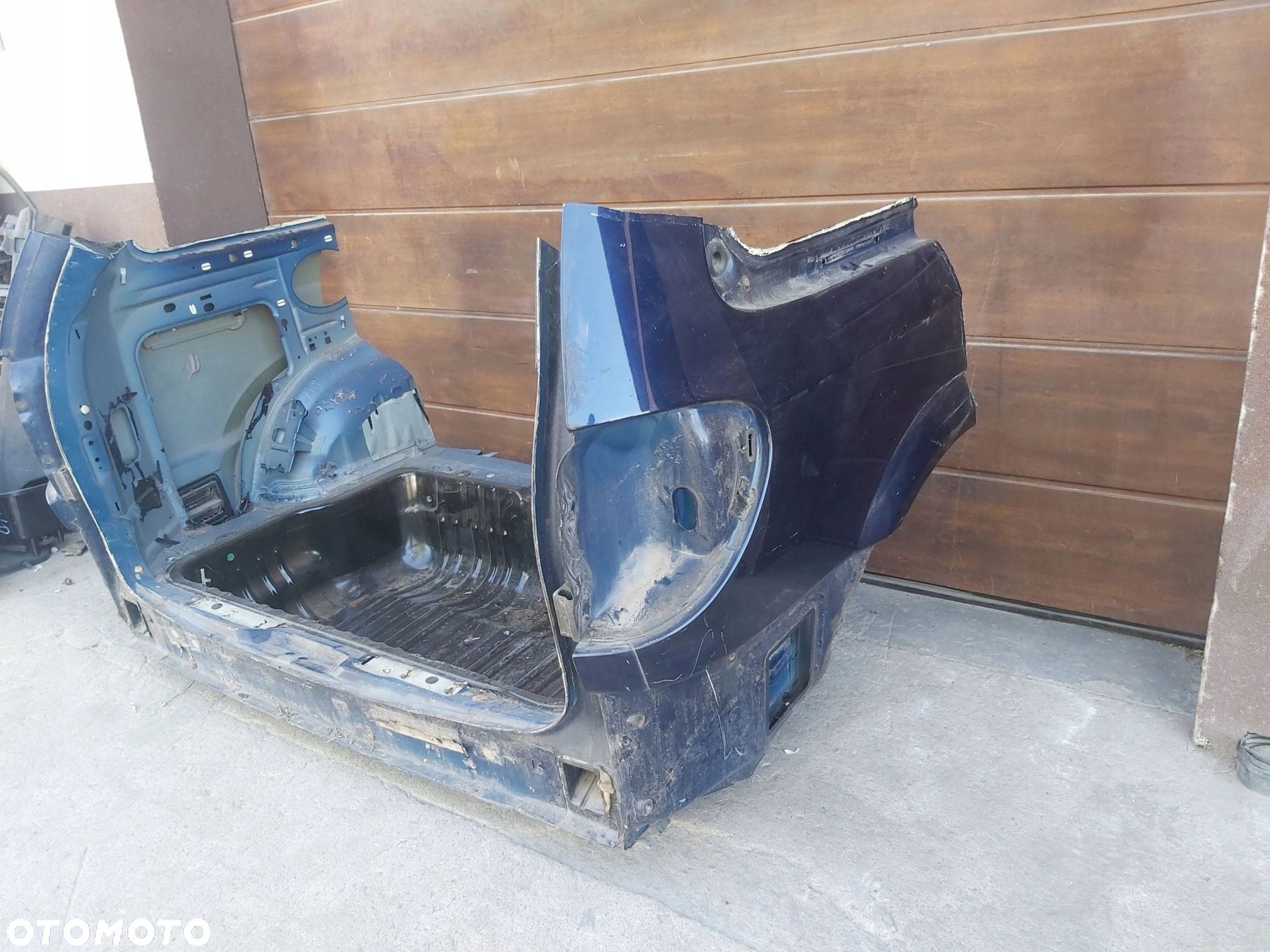 CHRYSLER VOYAGER IV pas tylny podłoga wanna błotnik ćwiartka błotnik - 2